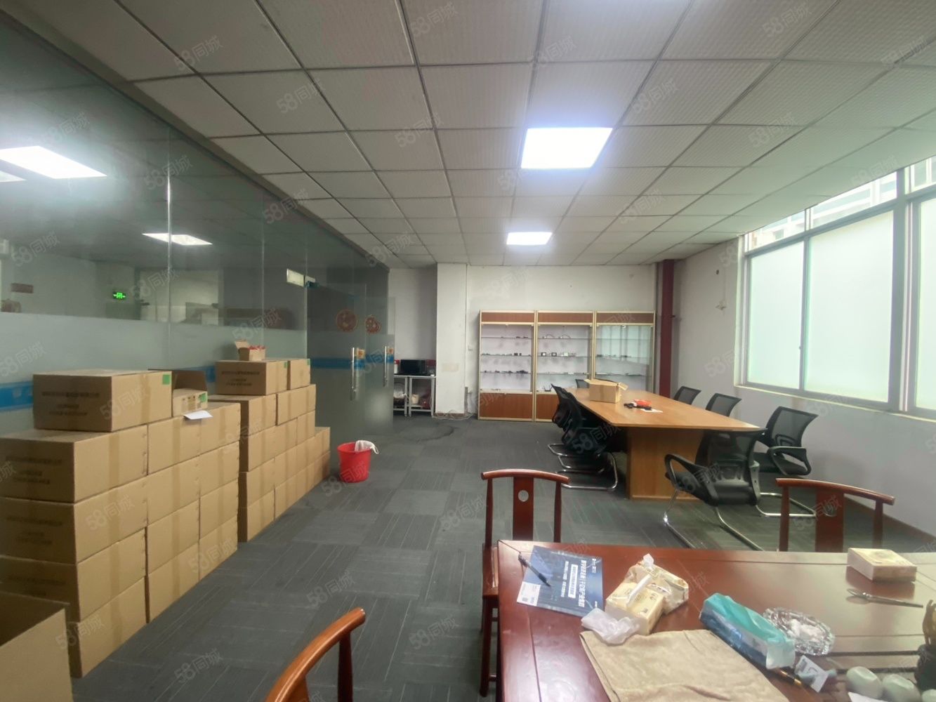 (出租) 龙华大浪商业原房东精装修厂房900出租，办公室特价招租