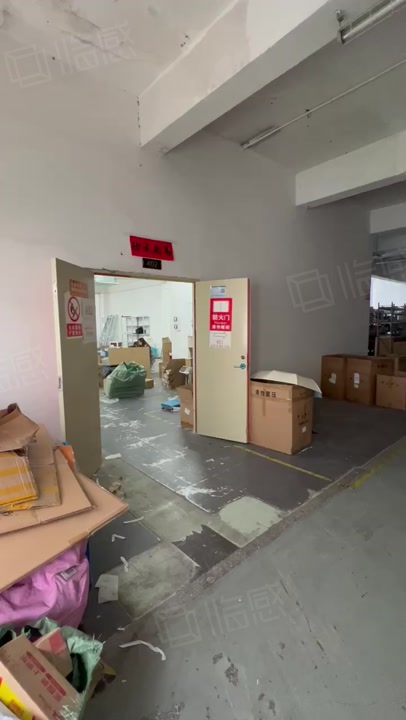 (出租) 龙华清湖地铁口800平方标准厂房仓库出租