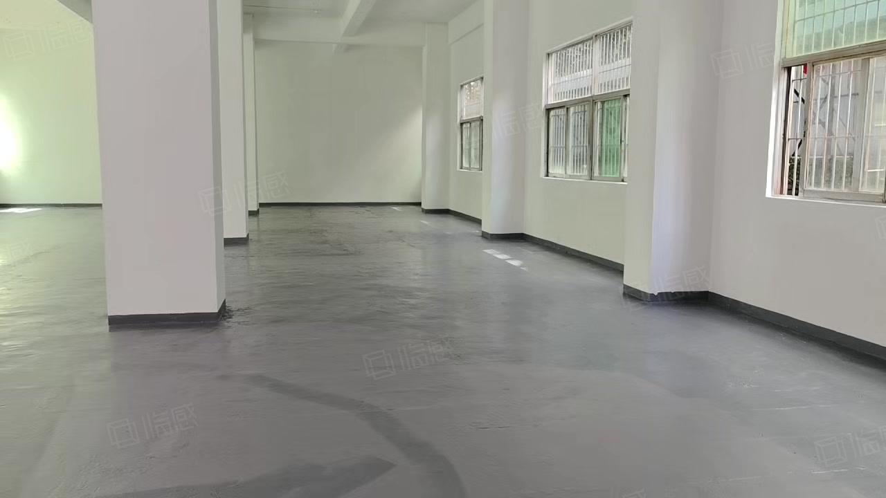 (出租) 龙华河背一楼厂房仓库360平方招租