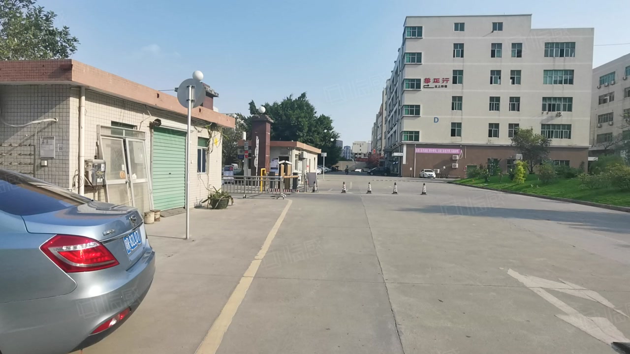 (出租) 龙华元芬地铁口工业园1300平带精装修电商办公室仓库厂房出租