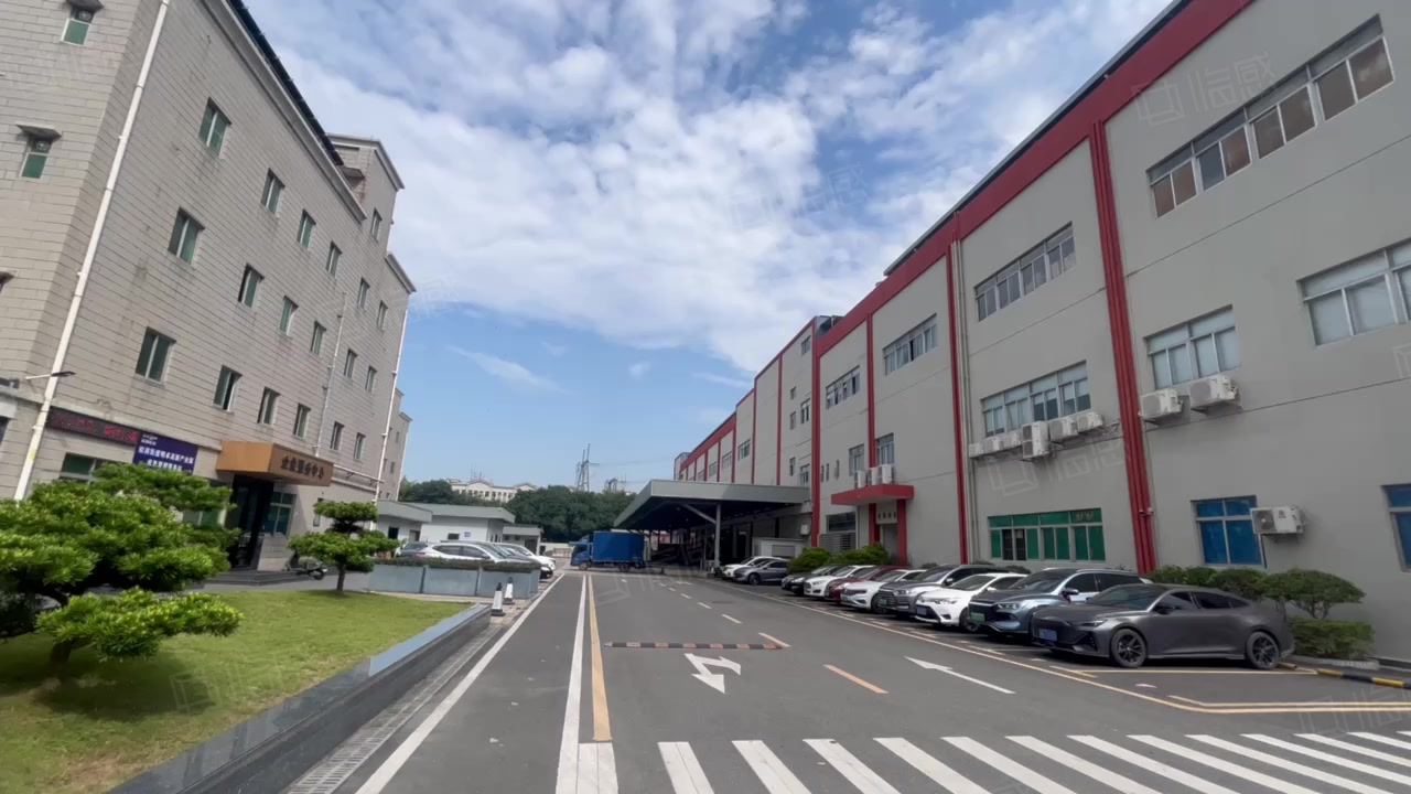 (出租) 松岗原房东电改园区免租期六个月2800无尘车间厂房出租水电齐