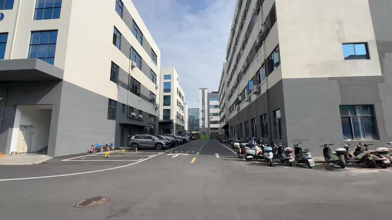 (出租) 13元松岗地铁口厂房出租可以分租