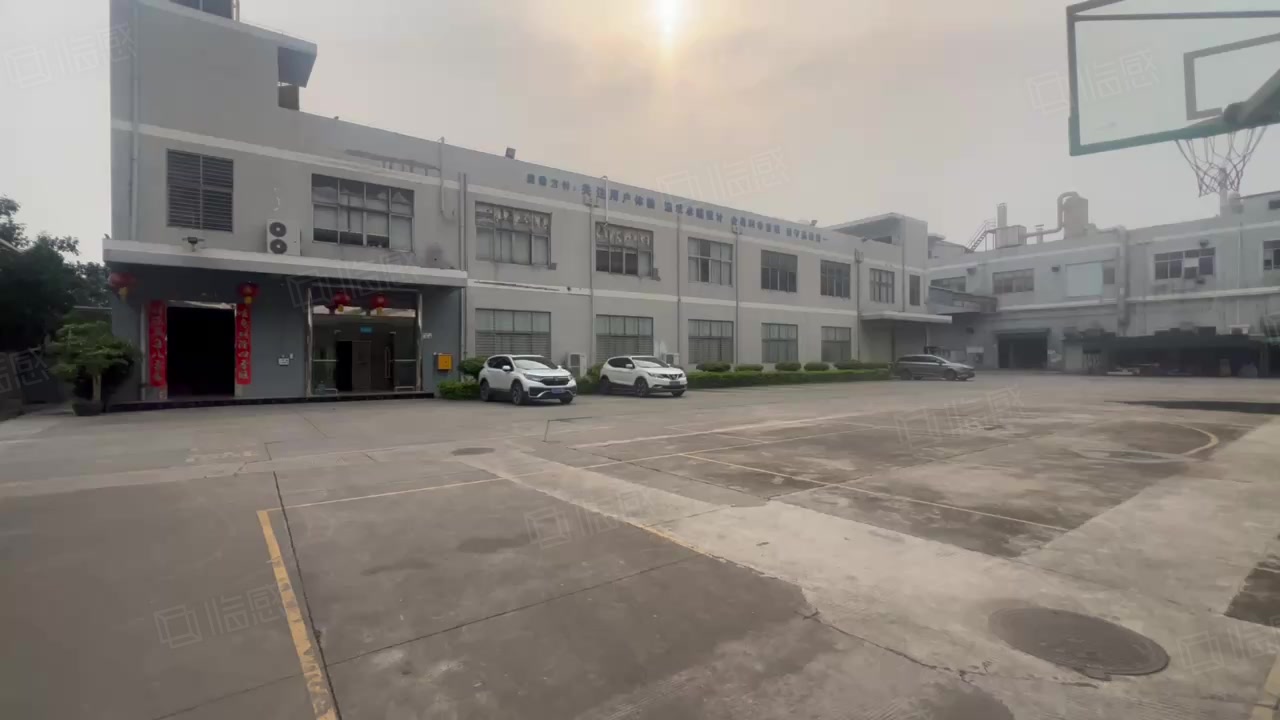(出租) (出租)松岗潭头小独门独院厂房出租1000平实际面积可分租