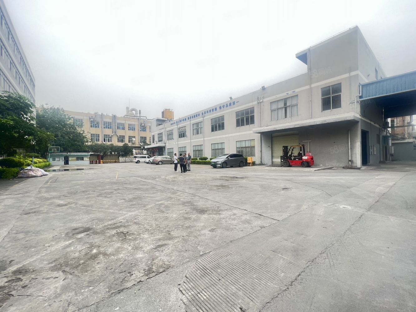 (出租) (出租)松岗潭头小独门独院厂房出租1000平实际面积可分租