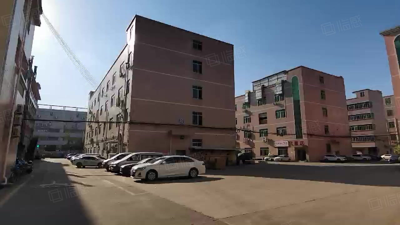 (出租) 松岗厂房出租100平起租工业园工业仓库电商办公超大空地原房东