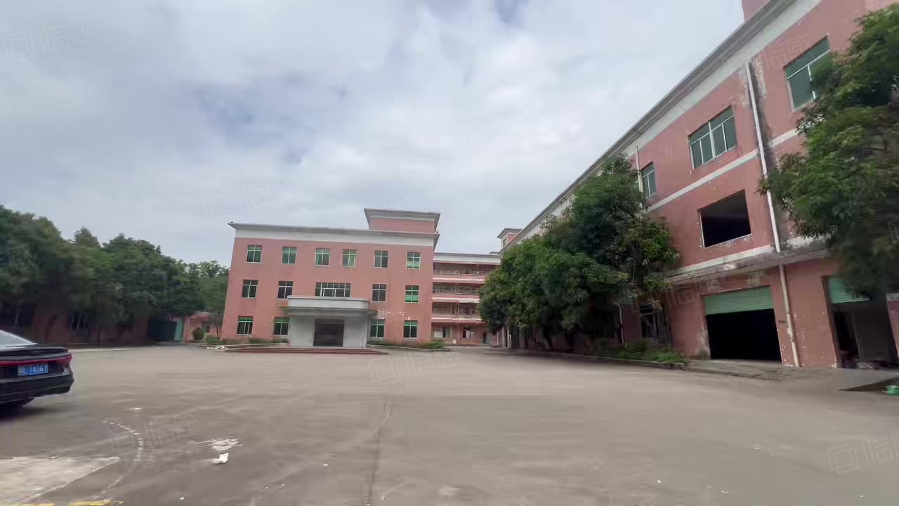 (出租) 8块！博罗石湾独门独院5000平米原房东厂房仓库出租大小分租