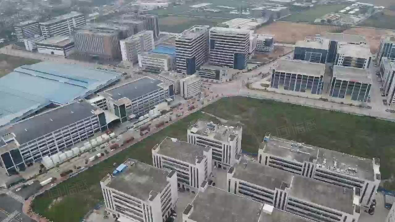 (出租) 博罗石湾园洲厂房出租标准全新花园式仓库空地，大厂附近笋盘