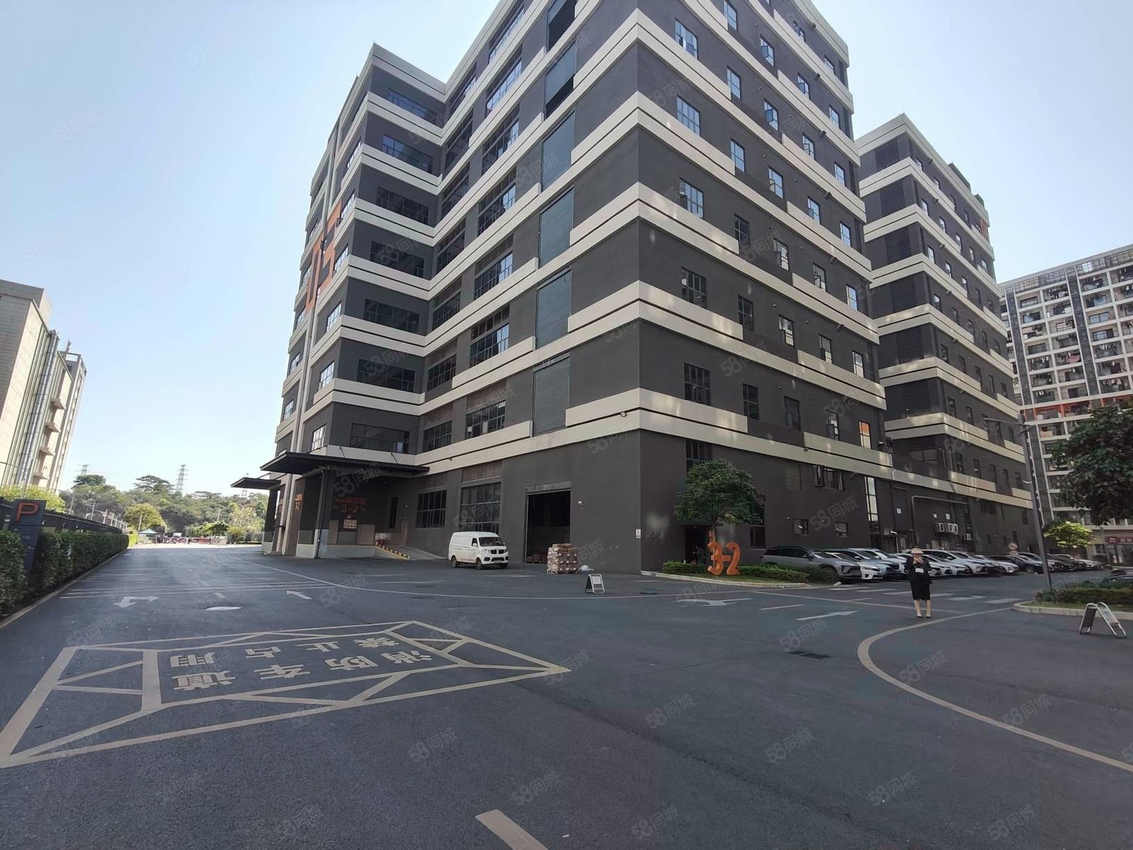 (出租) 深圳隔壁凤凰岗原房东标准厂房3500平,实际面积出租13元