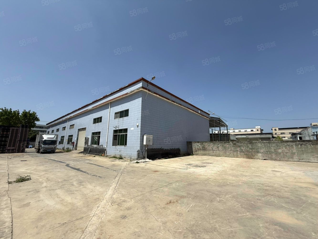 (出租) 塘厦独院厂房2600平层高8空地3000平塘厦厂房出租