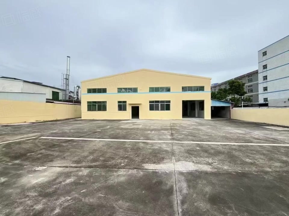 (出租) 实量尺寸!塘厦原房东钢构小独院1300平空地大宿舍少不限行业