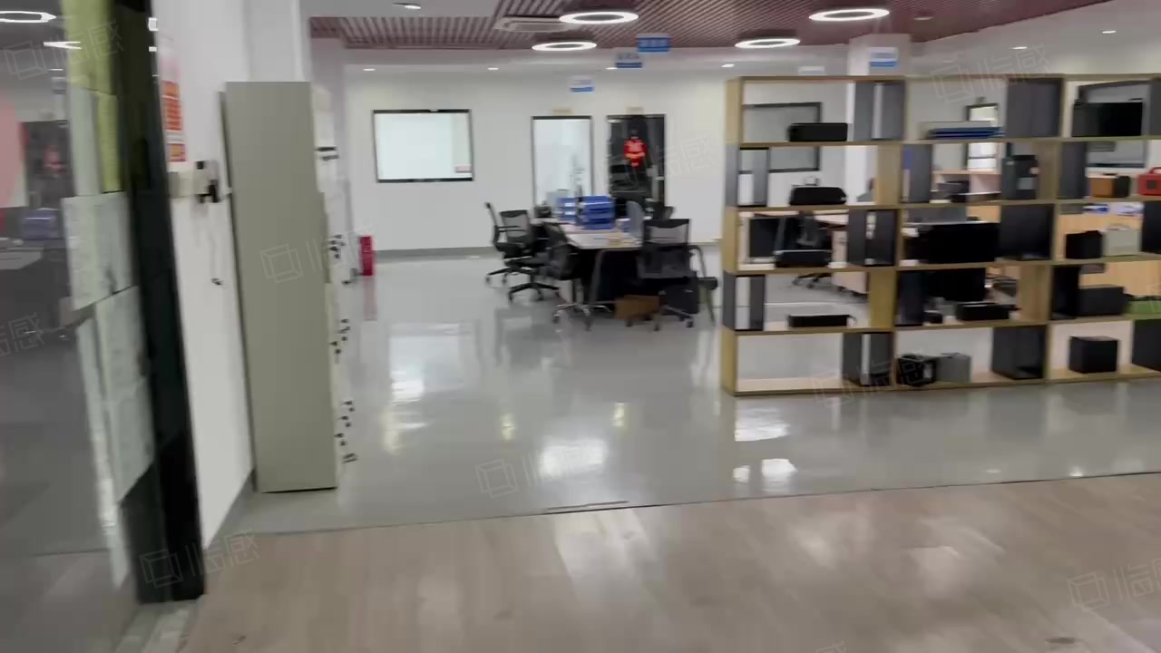 (出租) 塘夏新出3600平全新精装修厂房出租带办公室水电到位本地房东