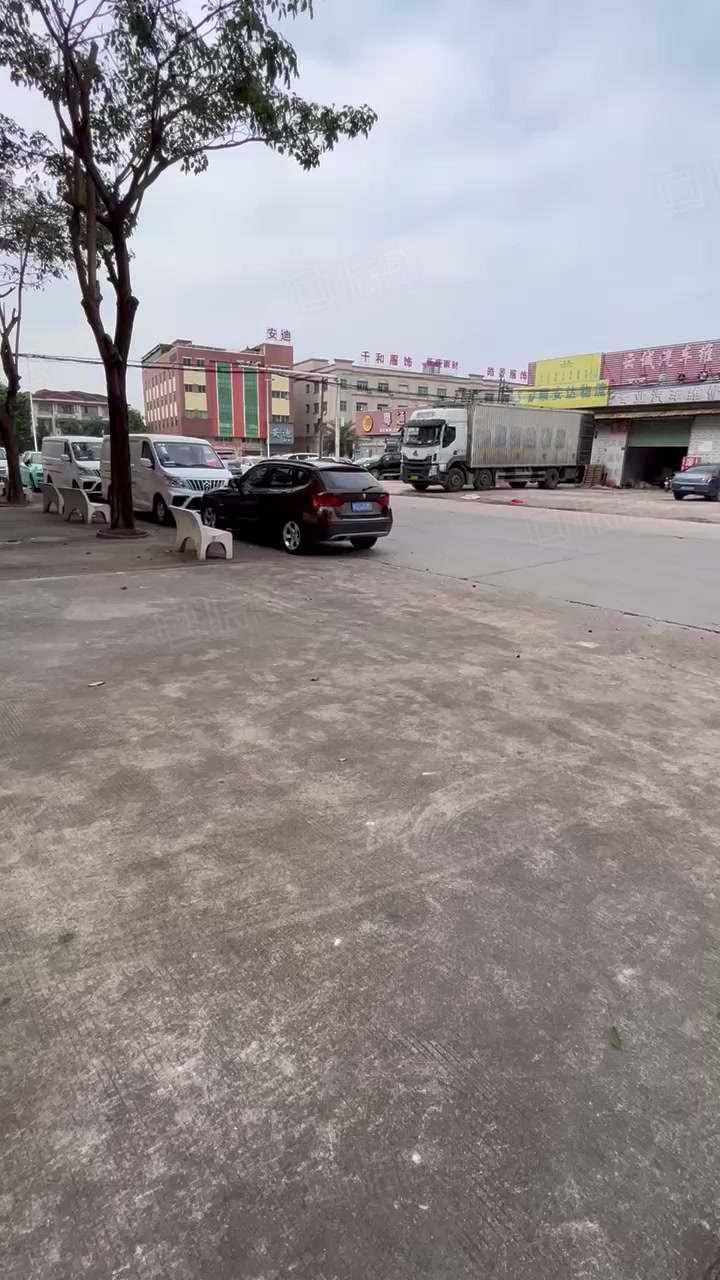 (出租) 小独院出租!可做电池!新能源生产! 价格可面议 随时看房