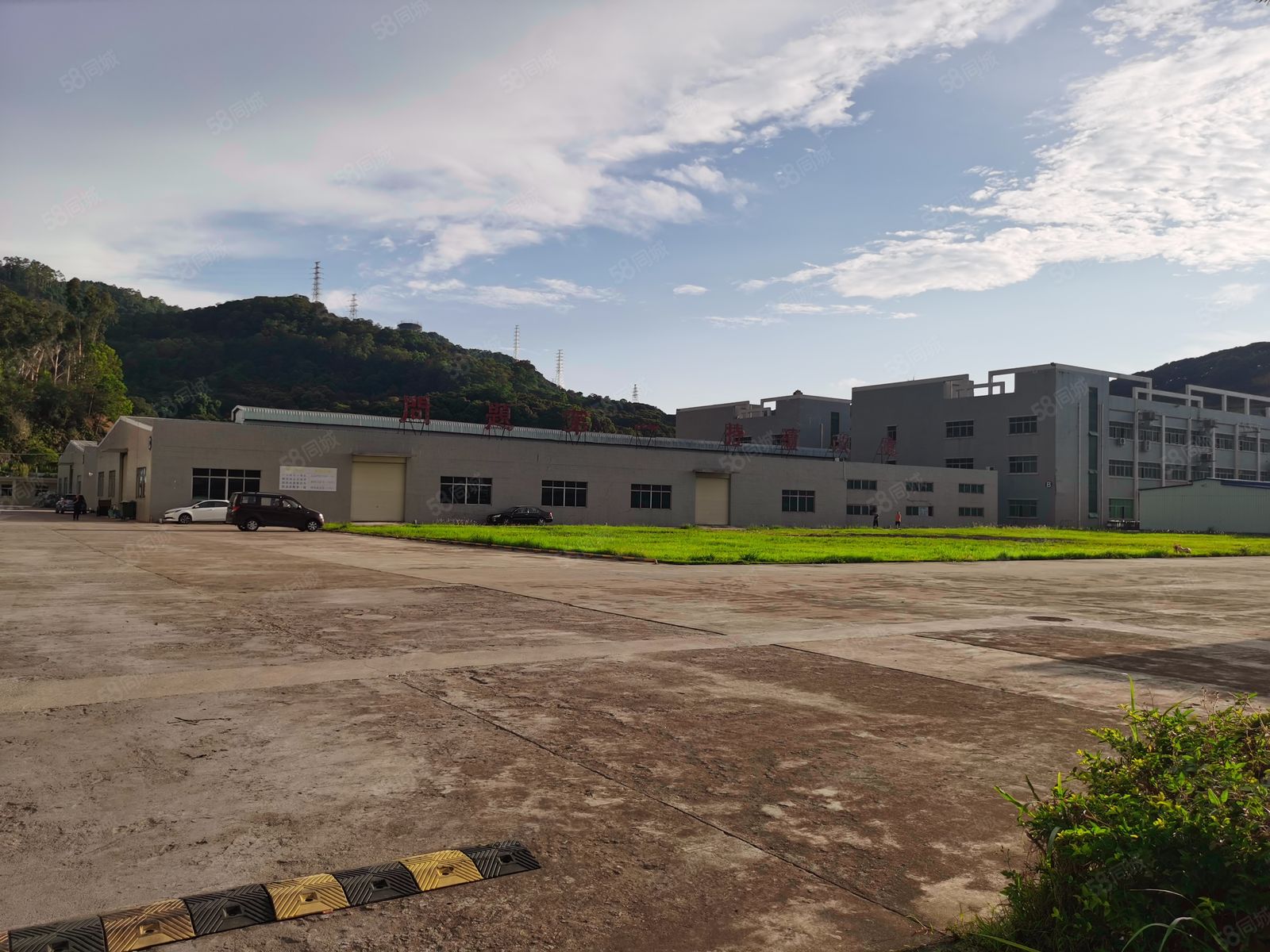 (出租) 单一层5百~1万平物流仓航吊行车钢构厂房出租塘厦凤岗观澜交界