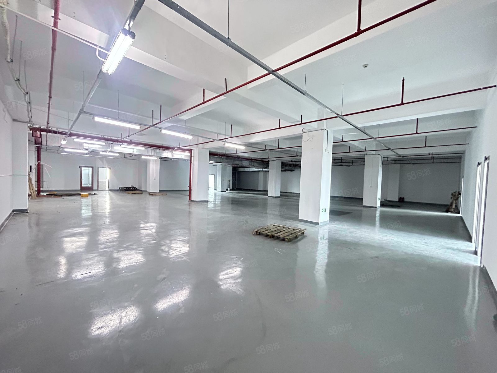 (出租) 7块精装修厂房出租,园区配套齐全主干道旁,厂房出租,仓库出租