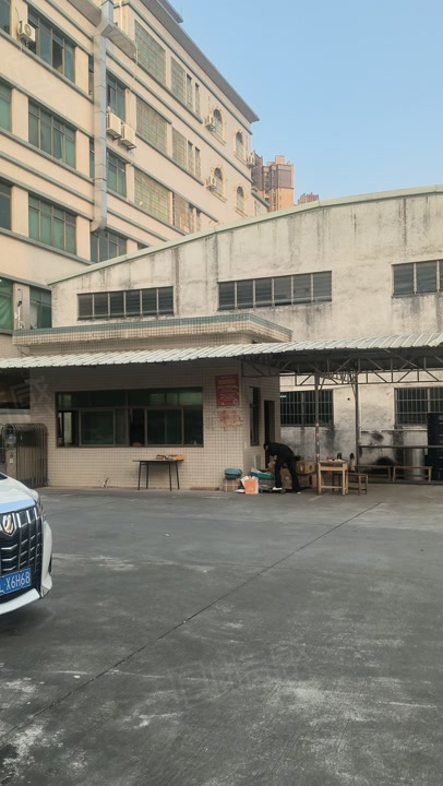 (出租) 园洲镇中心楼上1500平精装修价格便宜房东好说话
