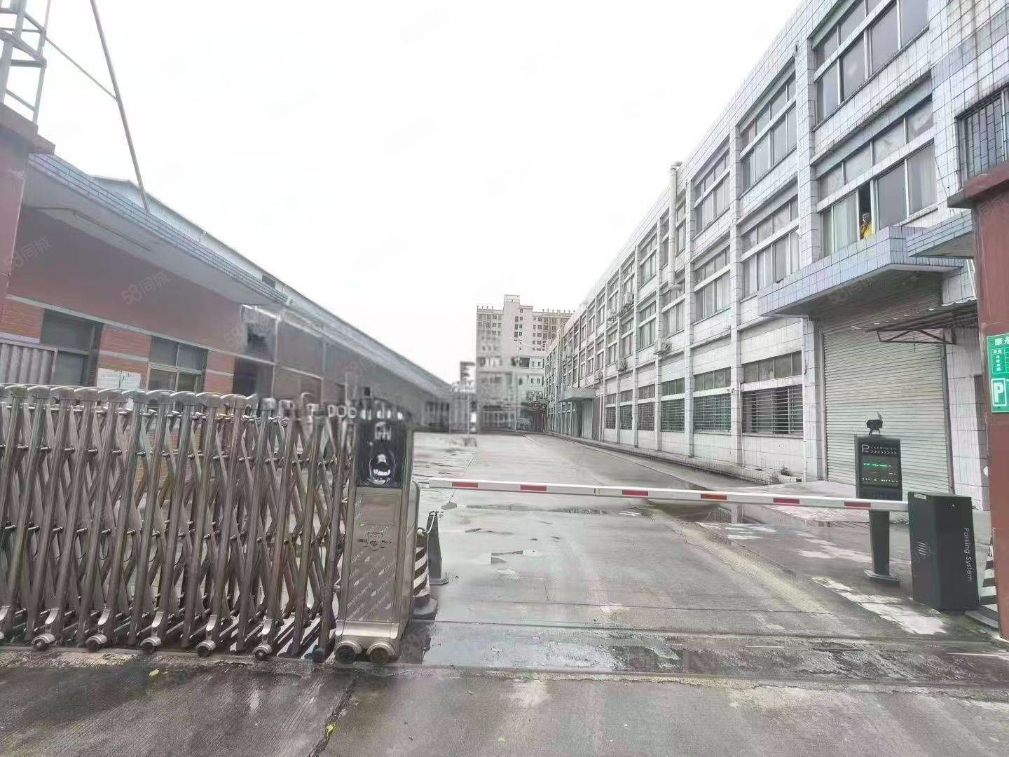 (出租) 宵边社区新出1楼325平方办公室园区空地大独立停车位