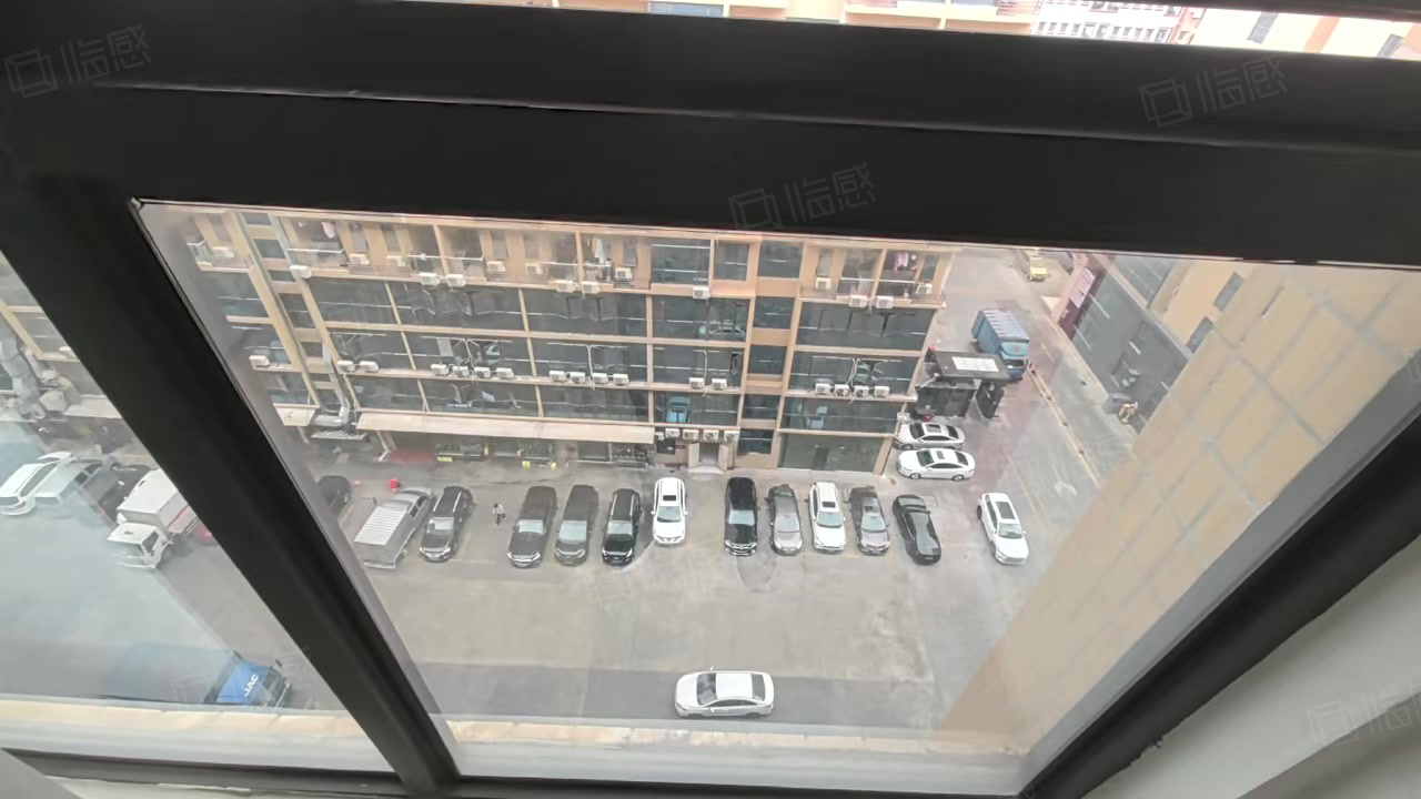 (出租) 长安楼上精装修厂房出租多台货梯及客梯水电齐全形象适合各行各业