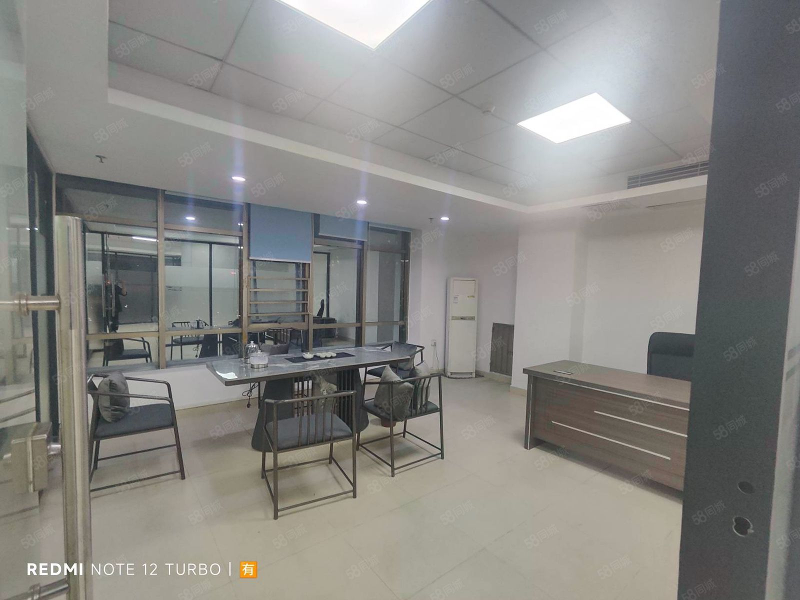 (出租) 长安乌沙大润发附近,精装修办公室出租230平,水电办公室齐全