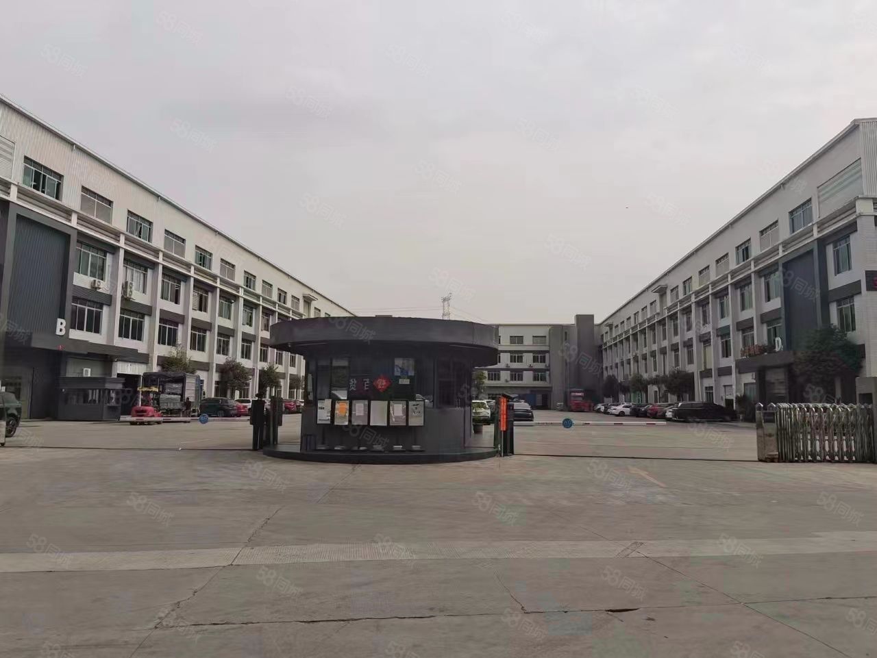 (出租) 东莞长安标准厂房招租，可办环评价格便宜配套完善空地大