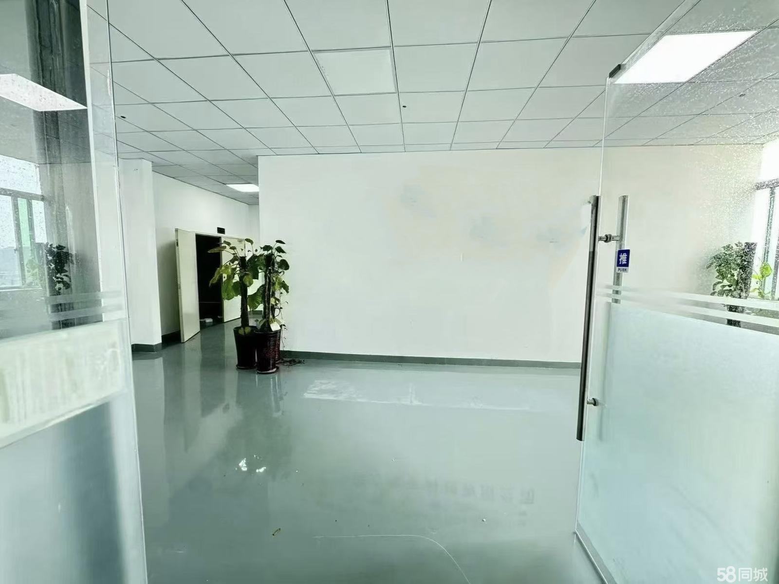 (出租) 长安镇乌沙大润发旁边楼上1100平方带前台豪华装修