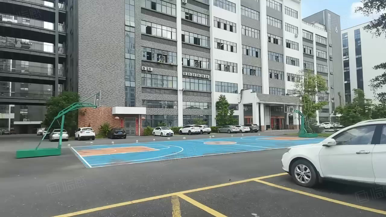 (出租) 镇隆标准一楼1250二楼1250平厂房出租可分租可单租