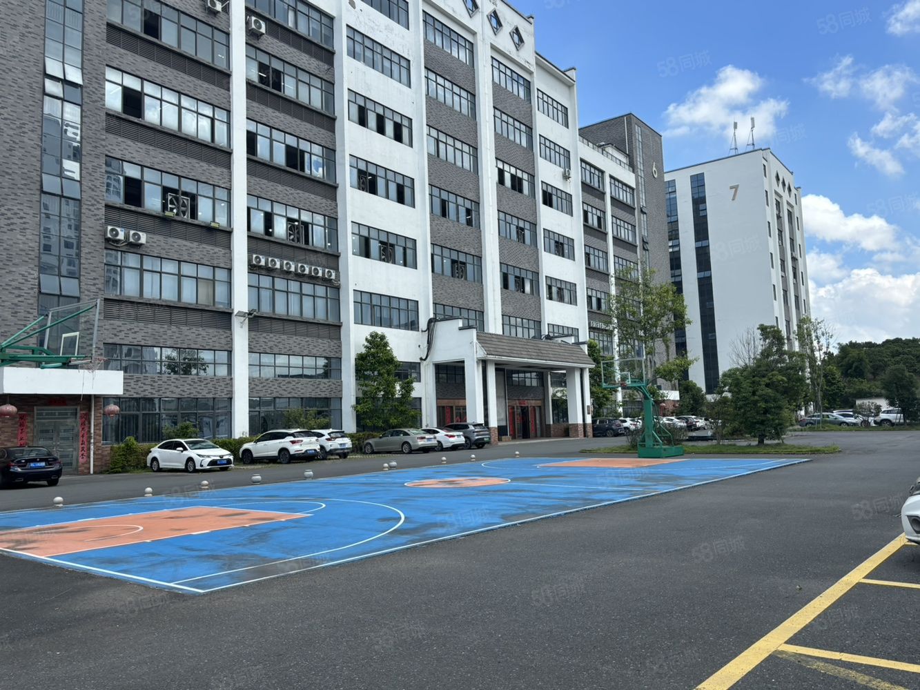 (出租) 镇隆标准一楼1250二楼1250平厂房出租可分租可单租