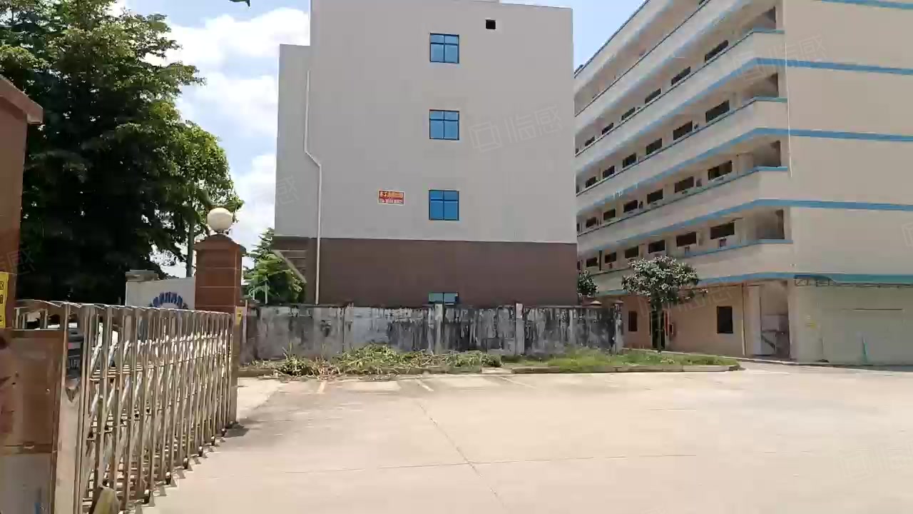 (出租) 惠阳镇隆四环路口附近新出原房东单一层独院厂房90OO平出租
