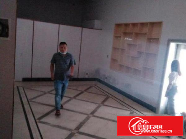 沙井107国道新桥高速路口东环路1楼260平厂房出租