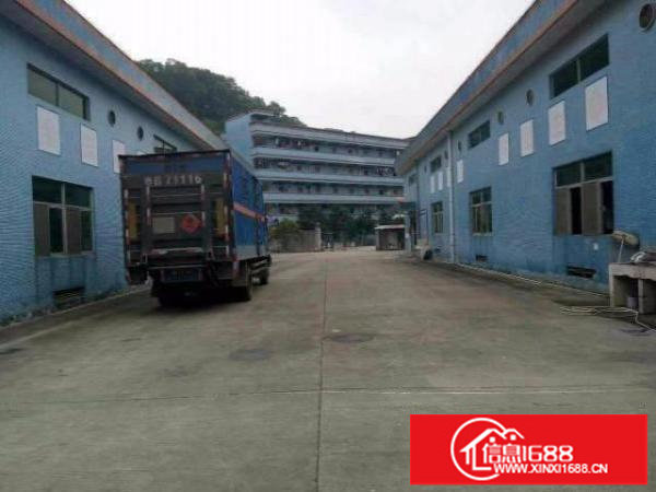 龙岗新生新空二楼500平方租14带电梯办公室