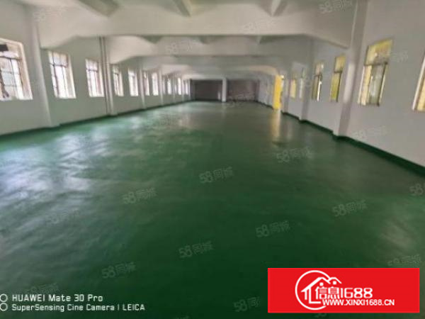 凤岗雁田小型加工厂房3楼500平实际面积全新地坪漆2吨货梯