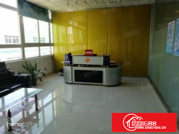 龙华中心地段原房东厂房出租1600平方停车位充足