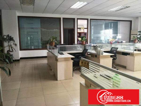 坪山石井工业园楼上800平实际面积厂房出租