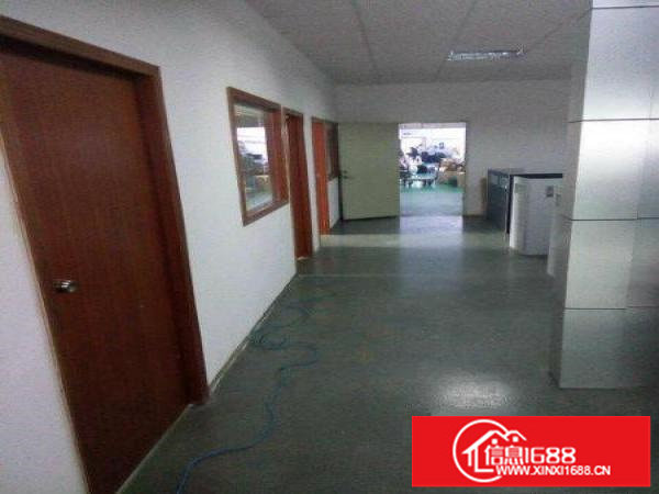 坪山新区三洋湖工业大道楼上500平带办公室装修厂房招租