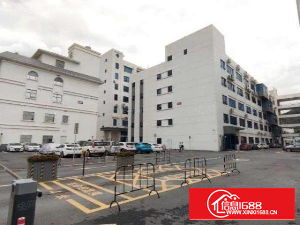 宝安区石岩塘头靠近机荷高速出口，楼上整层豪华装修办公厂房招租