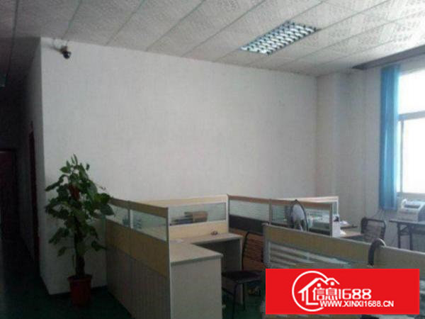 坂田金华工业村带装修500平米厂房出租，带办公室