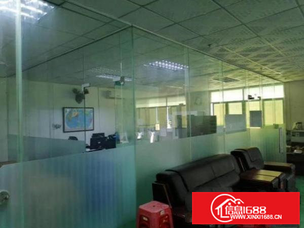 横沥镇原房东出租独院标准一楼带牛角位带自流水地坪漆