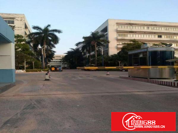 出租龙岗区横岗新出楼上3700平厂房带装修配两部3吨货梯