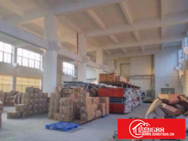 横岗六约地铁站标准厂房一楼900平出租水电齐全空地大交通方便