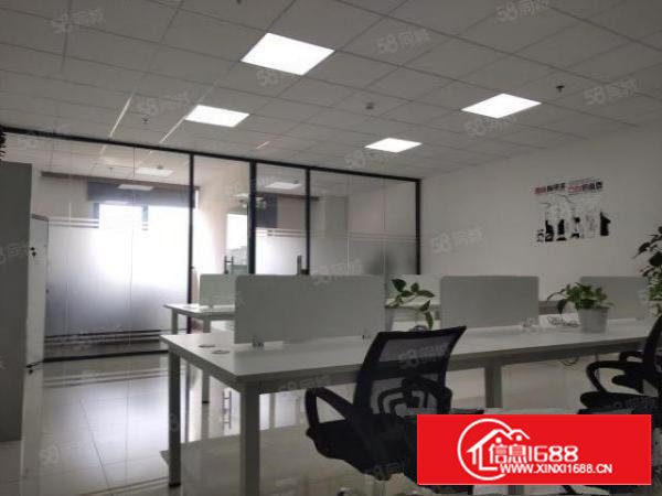 宝安西乡固戍地铁站附近楼上精装修带空调118平起可组合