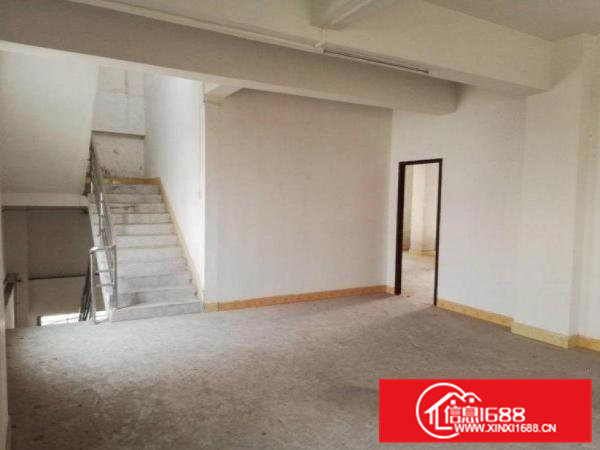 旧村新出小独栋厂房380平米带办公室装修出租