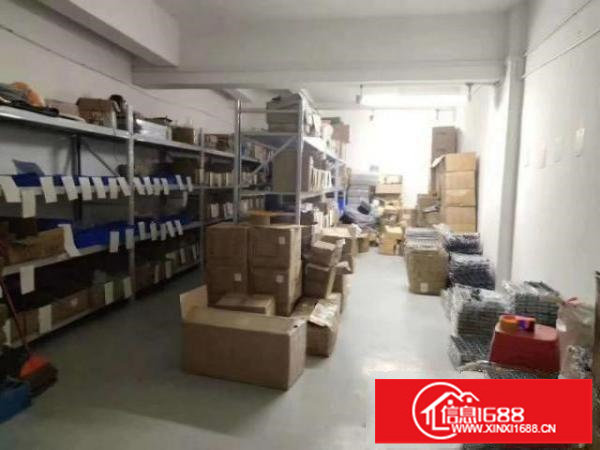 福永桥头地铁口楼上精装修厂房转让，无需转让费！