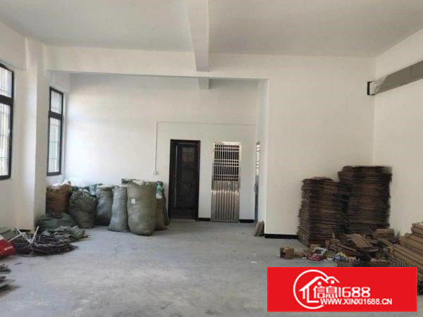 新出清溪一楼厂房900方带塑胶环评，形象好，带办公室，水电齐