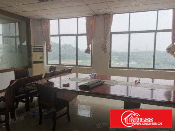 石岩料坑靠南光高速出口新出原房东实际面积1200平厂房招租