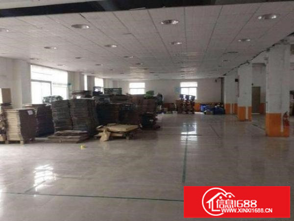 体育场附近新出楼上500平带装修厂房招租