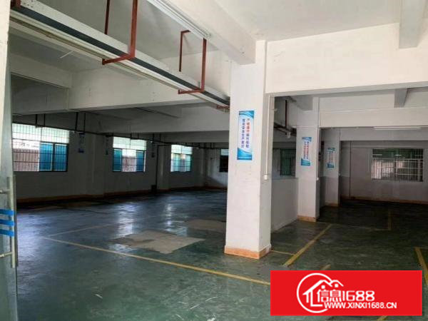 常平镇漱新工业区一楼厂房出租，带装修，水电齐全，交通方便！