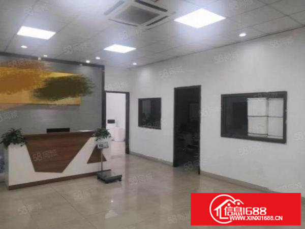 观澜松元轻轨站旁，一楼2800平精装修无尘车间，无转让费