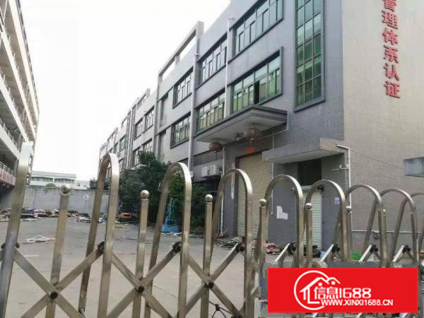 洋坑塘工业区一楼厂房1200平出租，高度6米，带现成办公室装