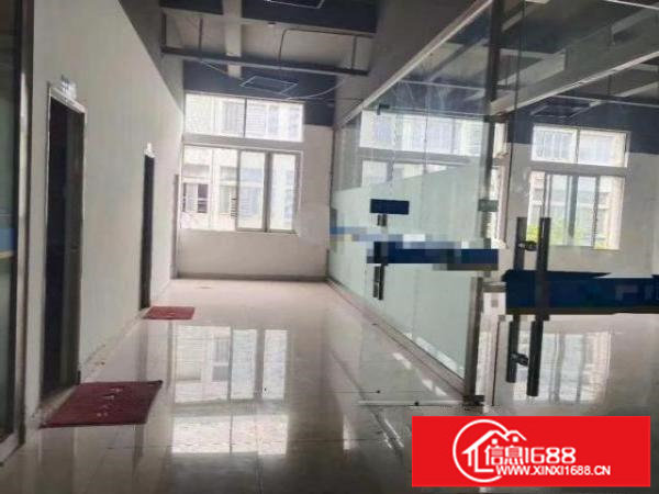 福永塘尾地铁口新出楼上厂房2200平方带精装修大小可分租