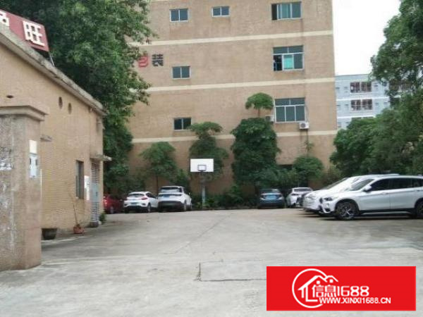 寮步岭厦工业区新出独门独院厂房1550平，形象好，租金9元