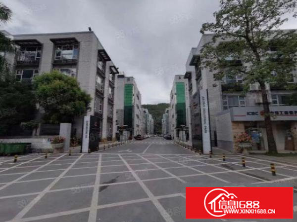 油松富士康南门出原房东园区一楼1400平方厂房出租